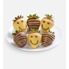 Strawberry Smiles Dipped Strawberries (Half Dozen)