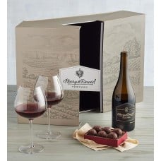 Reserve Pinot Noir with Glasses and Truffles Gift Set