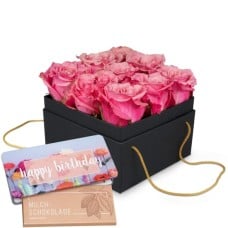 Flowerbox Â«LisbonÂ» (15 cm) with Munz bar of chocolate Â«Happy BirthdayÂ»