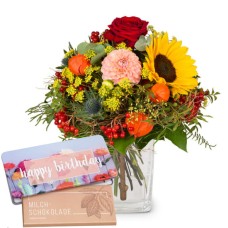 Late Summer Dream with Delicate Flowers with Munz bar of chocolate Â«Happy BirthdayÂ» (Minimum)