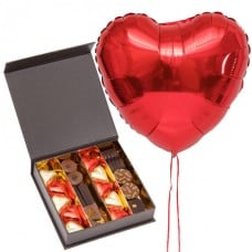 HEART BALLOON AND 50 CHOCOLATES