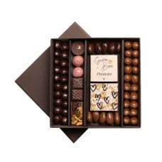 Big Kisses Box (50 Chocolates)