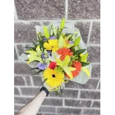Bouquet of s 'Sunshine splash'