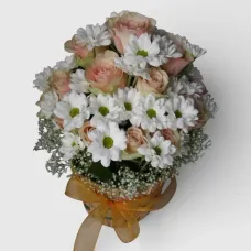 Basket with Roses "Romantic Love"