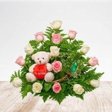 Teddy Center Roses