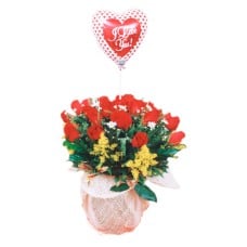 AMR001 – Floral arrangement for lovers
