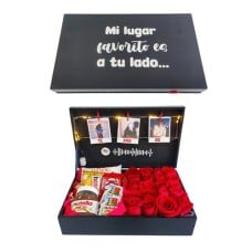 Personalized box with roses and various chocolates