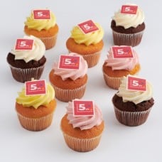 Luxurious photo cupcakes
