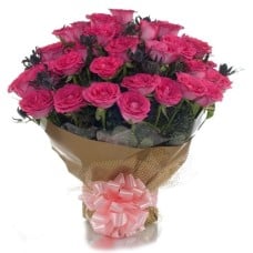 Gorgeous Pink Roses (Medium)