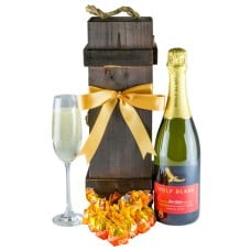 Wonderful Wolf - Wine Gift Hamper