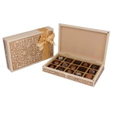 Pure Wood Royal Gold Box with 15 assorted belgian Chocolates