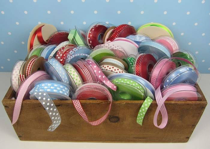 Décor with Bow and Ribbon Décor with Bow and Ribbon