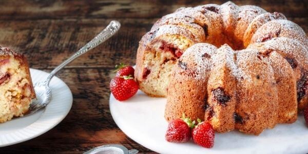 Cranberry Swirl Coffee Cake