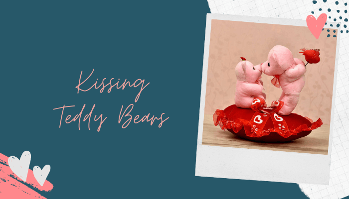 Kissing Teddy Bears