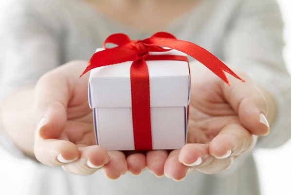 Give Small Favorite Gift