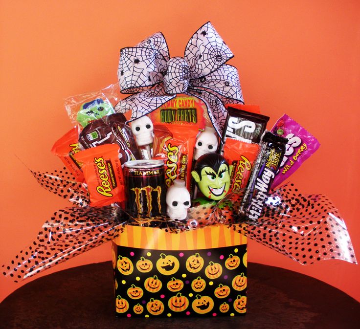 Halloween Goodies Basket