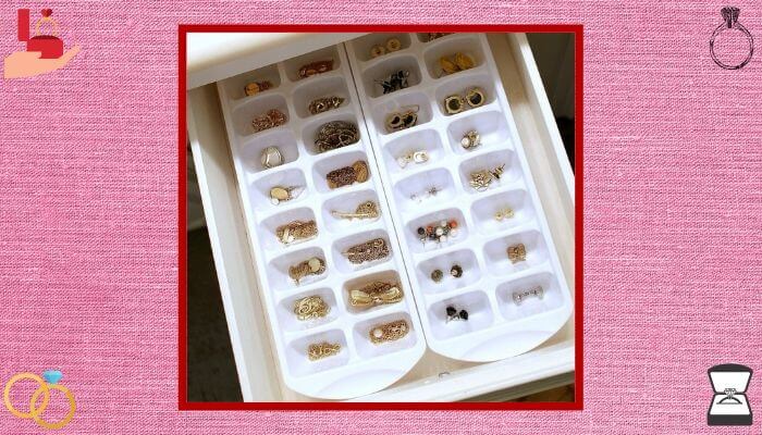 Ice Cube Tray Earring Dividers