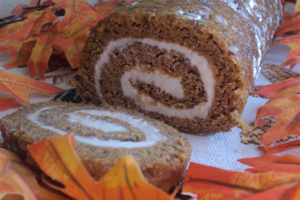 Pumpkin Swirl Cake