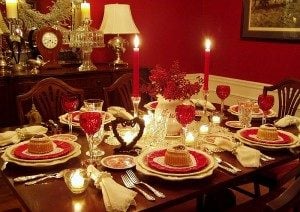 Romantic Dinner anniversary gifts
