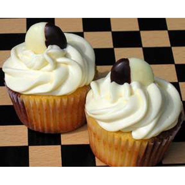 Ebony and Ivory v.2 Cupcakes