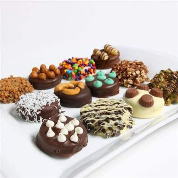 Gourmet Chocolate Dipped Oreo Cookies