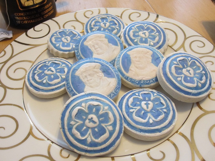 molded-cookies