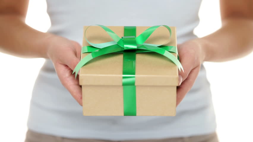 6 Personalized Gifts You Can Give to Tech Lovers