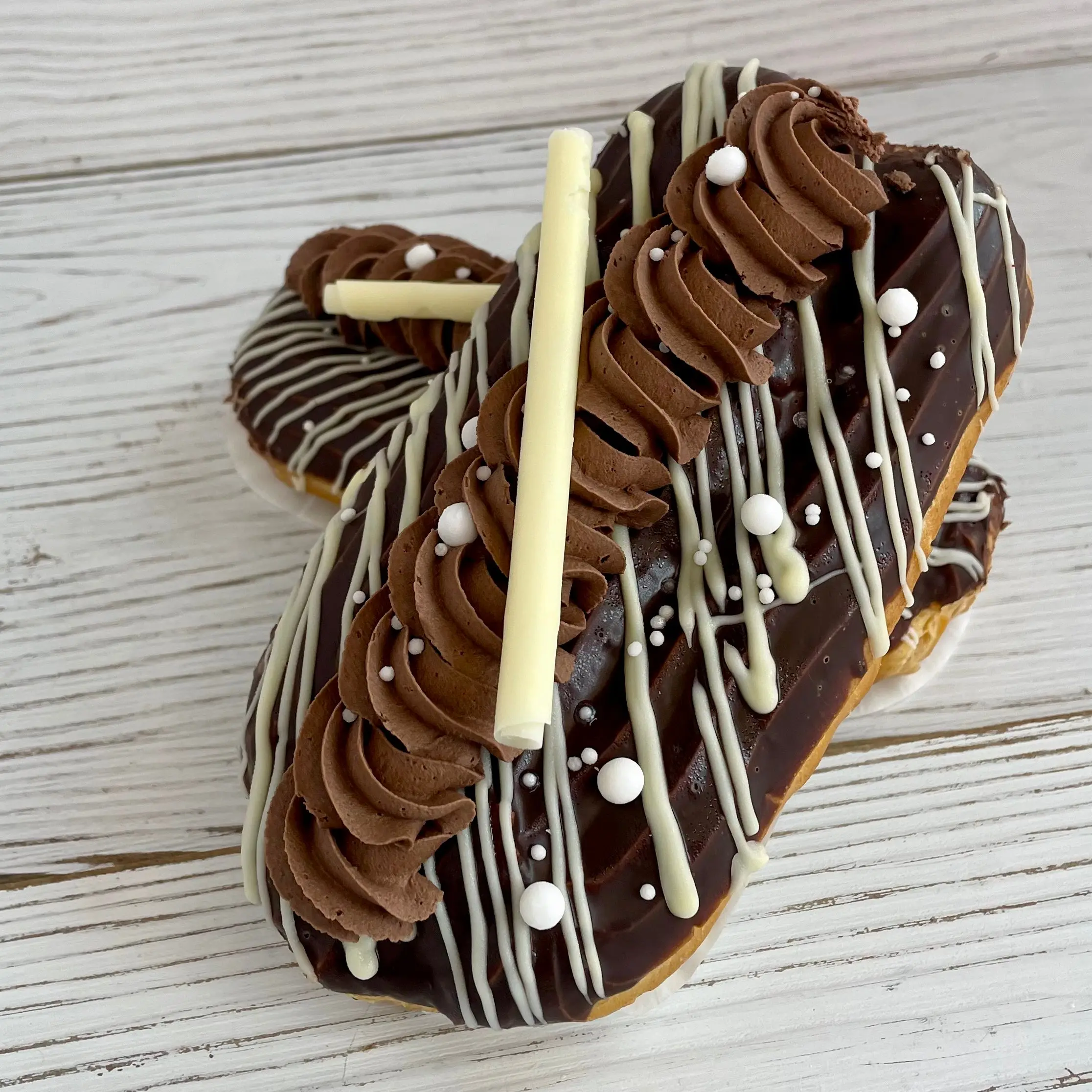 Giant Chocolate Eclair