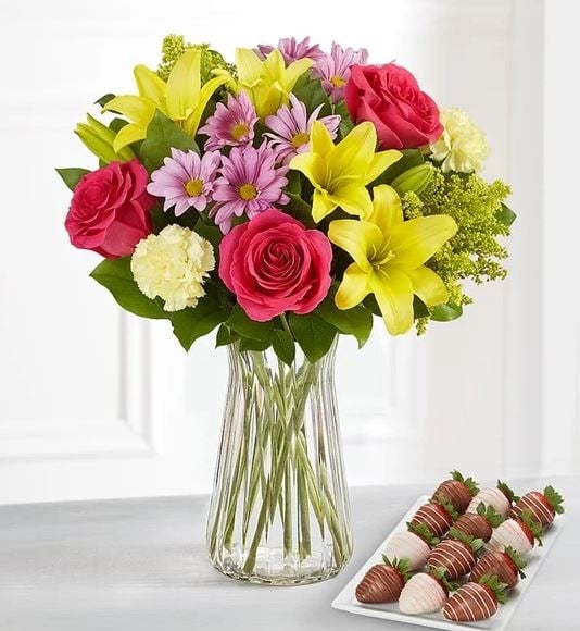 Deliciously Decadent™ Fields of Europe® for Mom & Mother’s Day Drizzled Strawberries (Fields of Europe® for Mom Bouquet Only & 12ct Mother's Day Drizzled Strawberries)
