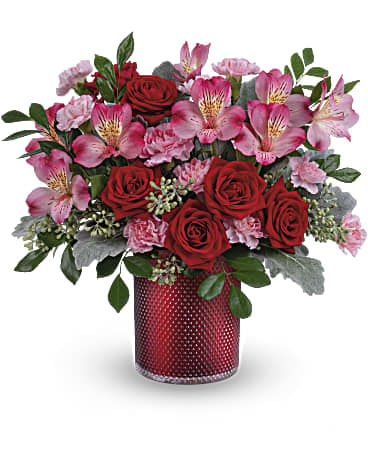 Scarlet Diamond Bouquet (Standard)