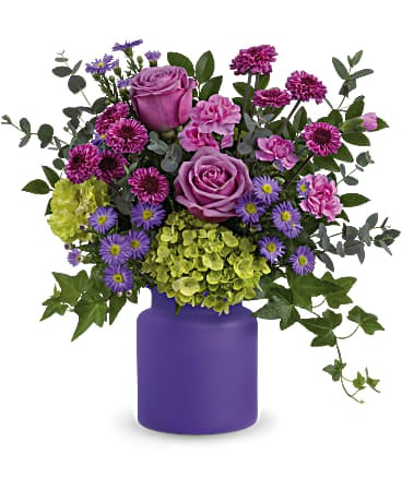 Amethyst Awe Bouquet (Standard)