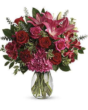 Love Struck Bouquet (Standard)