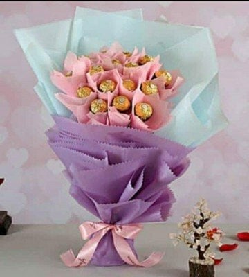 Fererro Rocher Chocolate Bouquet (As Shown)