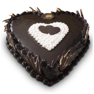 Heart Shaped Chocolate Truffle Cake 3 Kg (As Shown)