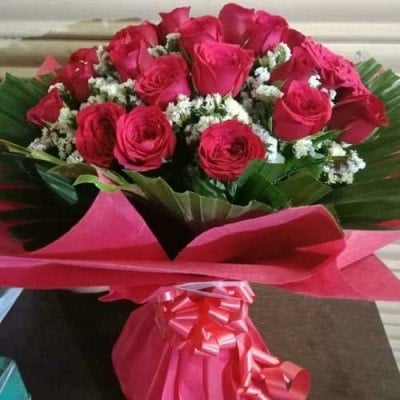 Bunch Of Red Rose (As Shown)
