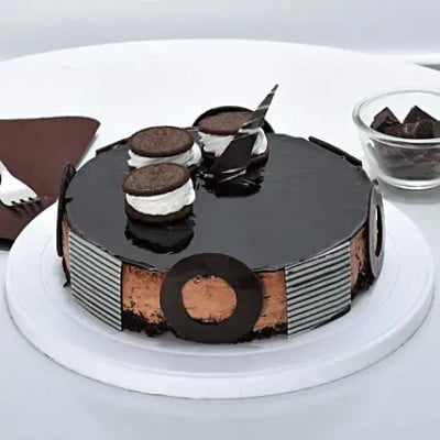 Christmas Oreo Cake 1 Kg