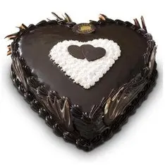 Heart Shaped Chocolate Truffle Cake 3 Kg (As Shown)