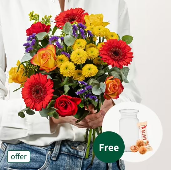 Flower Bouquet Farbenmix with vase & 3 Ferrero Giotto