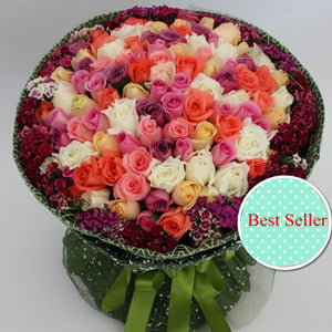 Colorfully love (33 roses)