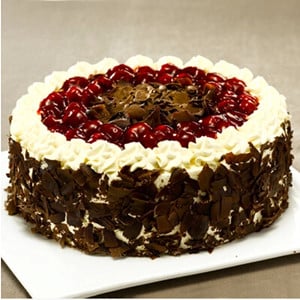 Black forest cake B (10 Inches)
