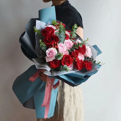Thousands of Words (12 red roses+12 pink roses)
