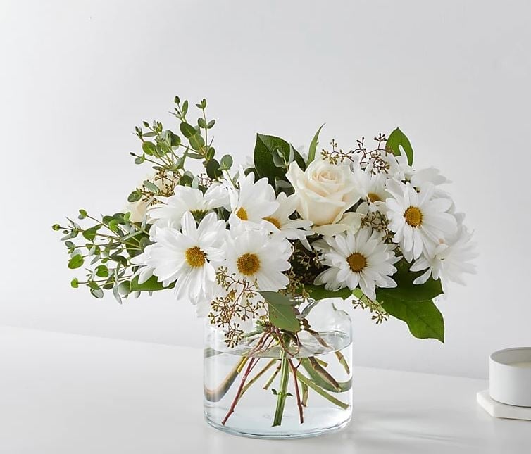 Fresh Linen Bouquet (STANDARD)