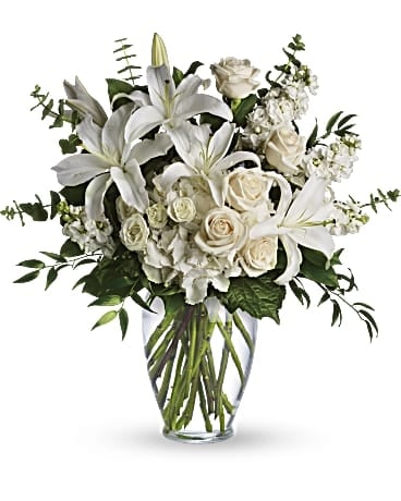 Dreams From the Heart Bouquet (Standard)