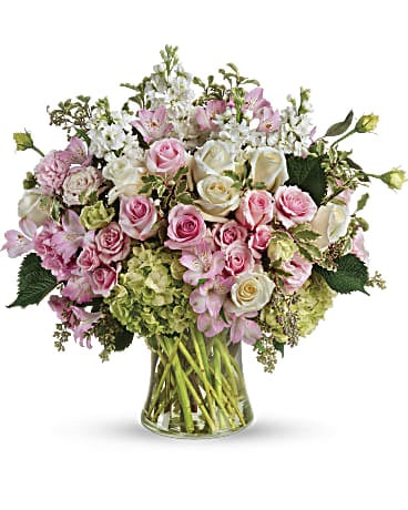 Beautiful Love Bouquet (Standard)