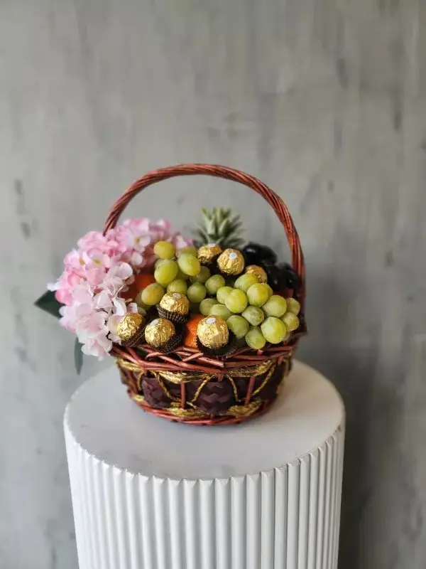 3Fs - Flower, Fruit and Ferrero Hamper