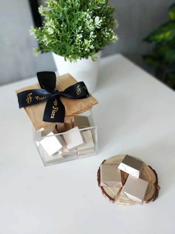 Croquent Almond