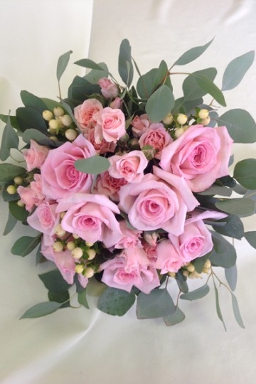 WB13 Pink Roses Bouquet