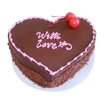 Chocolate heart cake