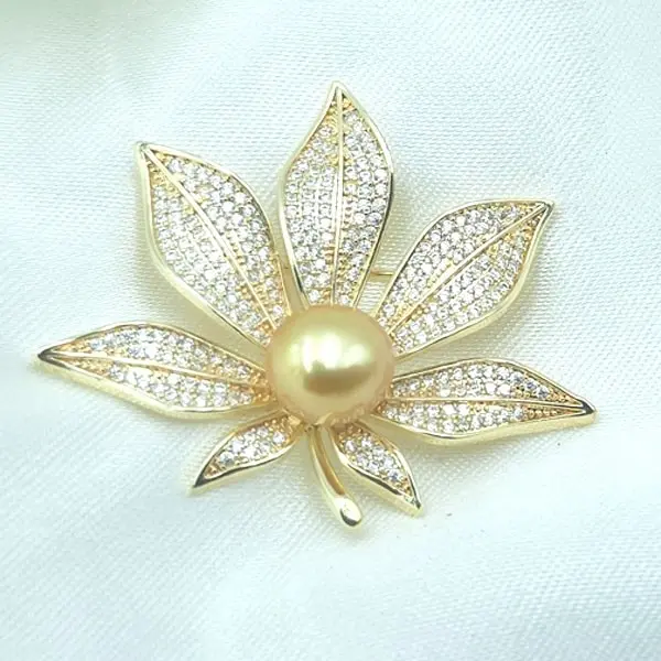 Gold Leaf Brooch with Pearl & Crystals