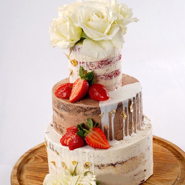 Trio Fantasy Naked Cake 2.5Kg (5.5Lbs)